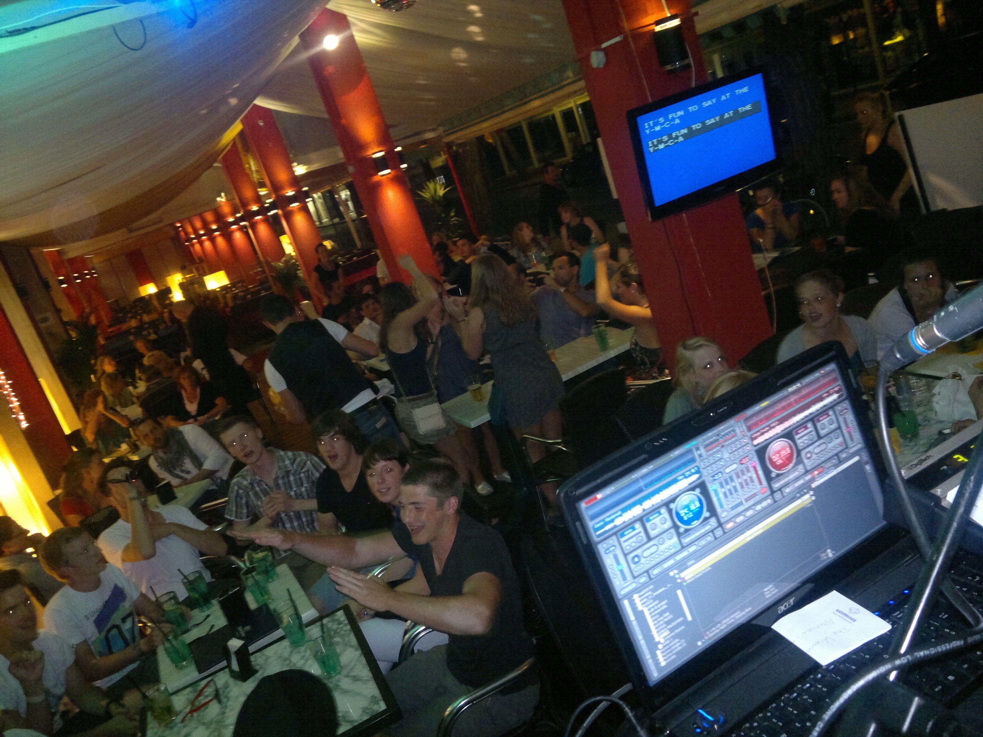 Amalfi & Restaurant Karaoke Bar Lido di Jesolo