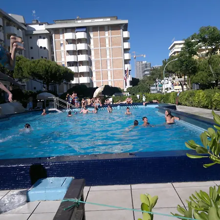 Hotel Amalfi & Restaurant Karaoke Bar Lido di Jesolo
